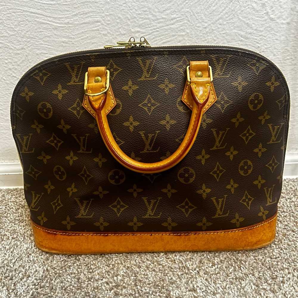 Louis Vuitton Alma PM Monogram Handbag - image 12