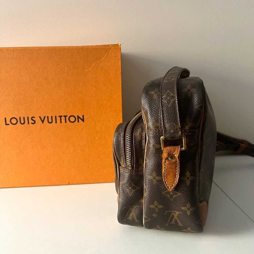 Louis Vuitton Nile MM Monogram Crossbody / Should… - image 5