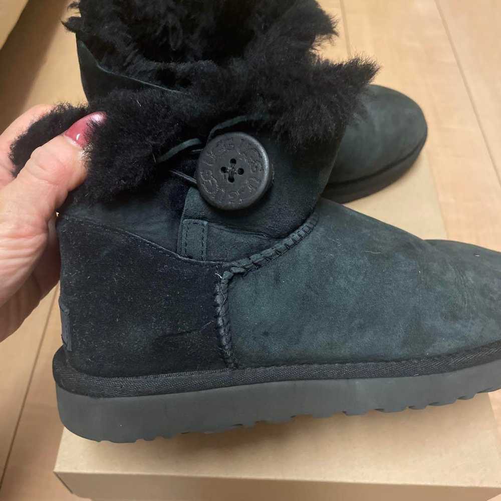 UGG sheepskin short boots. - image 2