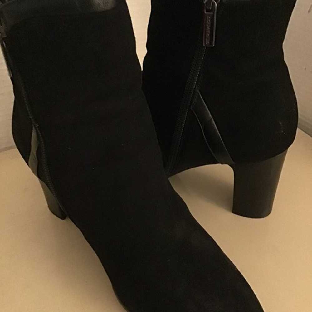 Aquatalia women black suede heel boots Size 8 - image 4