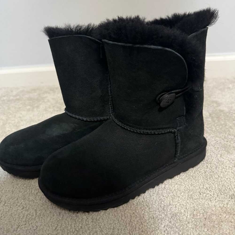 black ugg boots - image 2