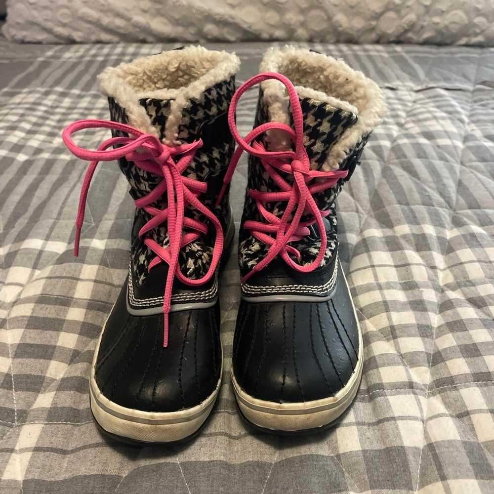 SOREL HOUNDSTOOTH WATERPROOF BOOTS W7 - image 4