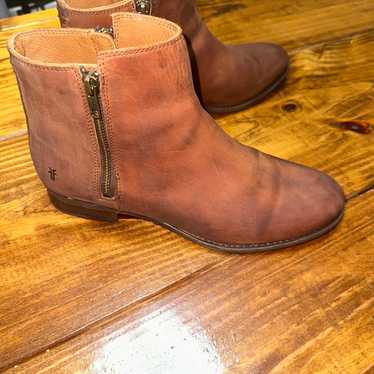 Frye bootie 9.5