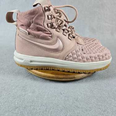 A rare nike, lunar force 1 duck boot women's size 