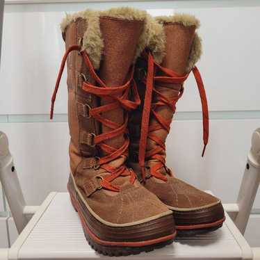 SOREL TIVOLI HIGH II in size 22.5cm.