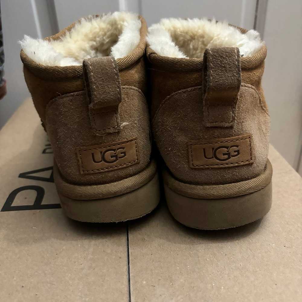 ugg ultra mini - image 3