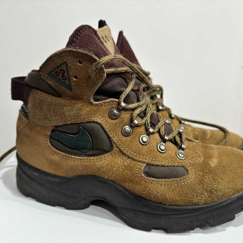 Vintage Nike ACG Hiking Boots - image 3