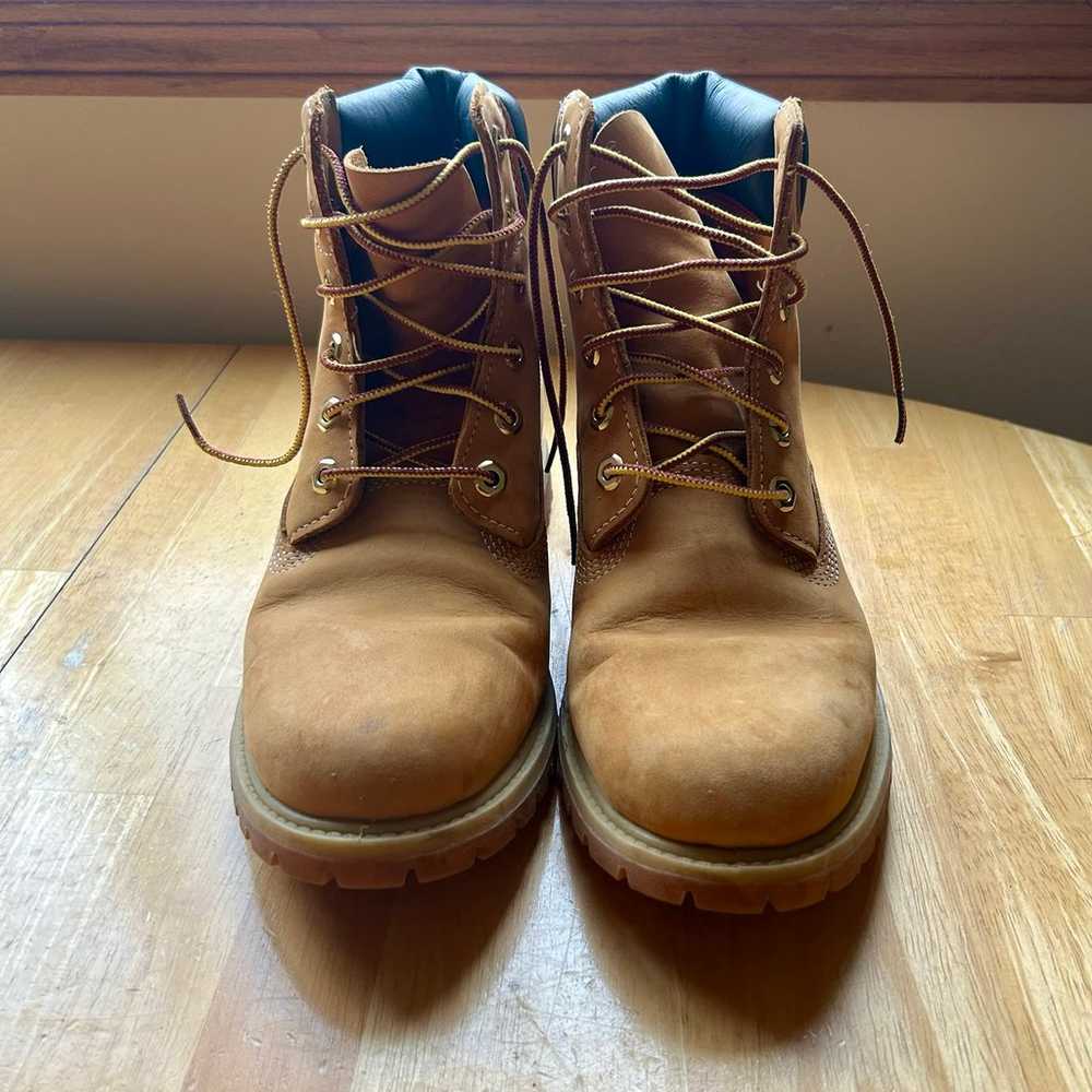 Timberland Boots Women size 9.5 - image 2