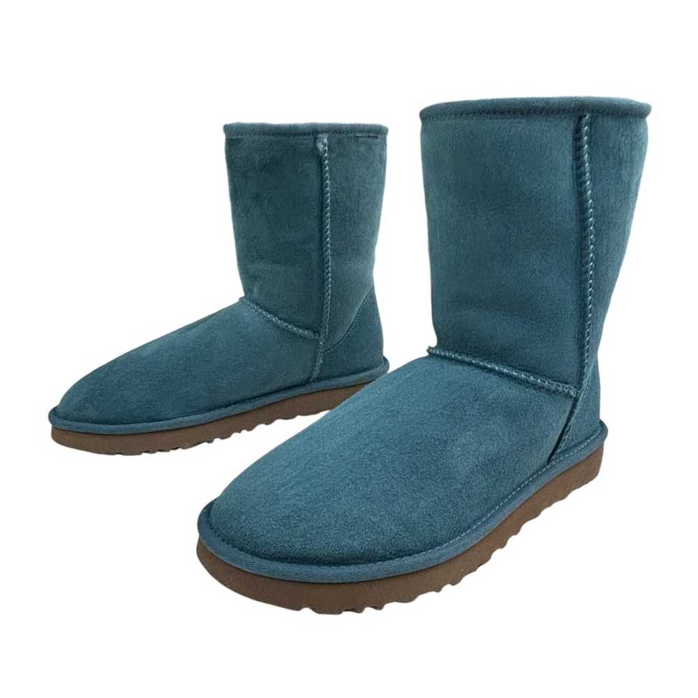 UGG Australia Women's Suede Classic Short II Boot… - image 2