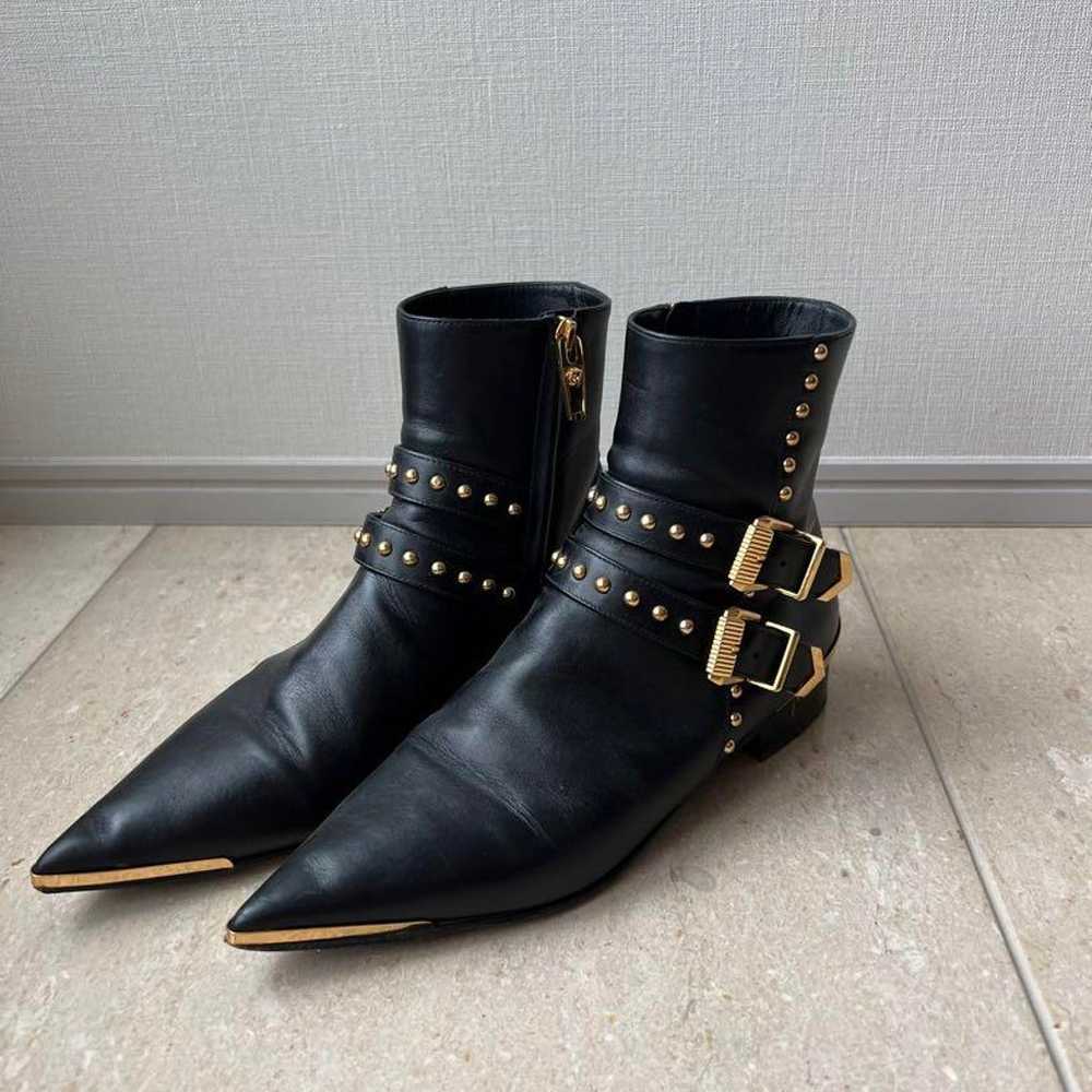 【Excellent condition】VERSACE pointed ankle boots. - image 4