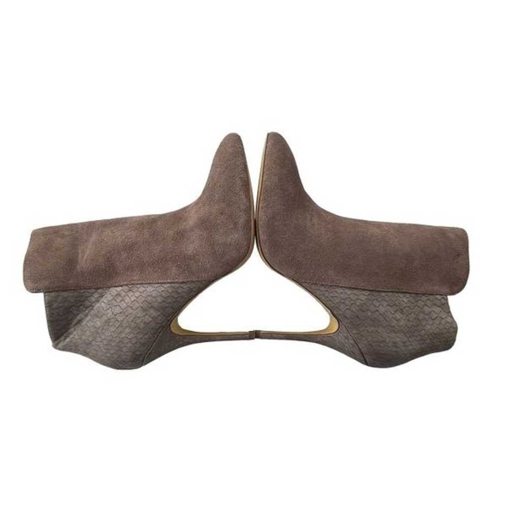 Steve Madden Dace Taupe Suede Ankle Booties Size … - image 3