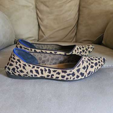 RARE RETIRED Rothys The Point Leopard Print Tan Wo