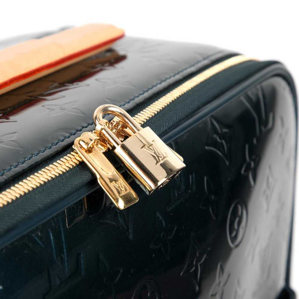 Louis Vuitton Pegase patent leather travel bag - image 7