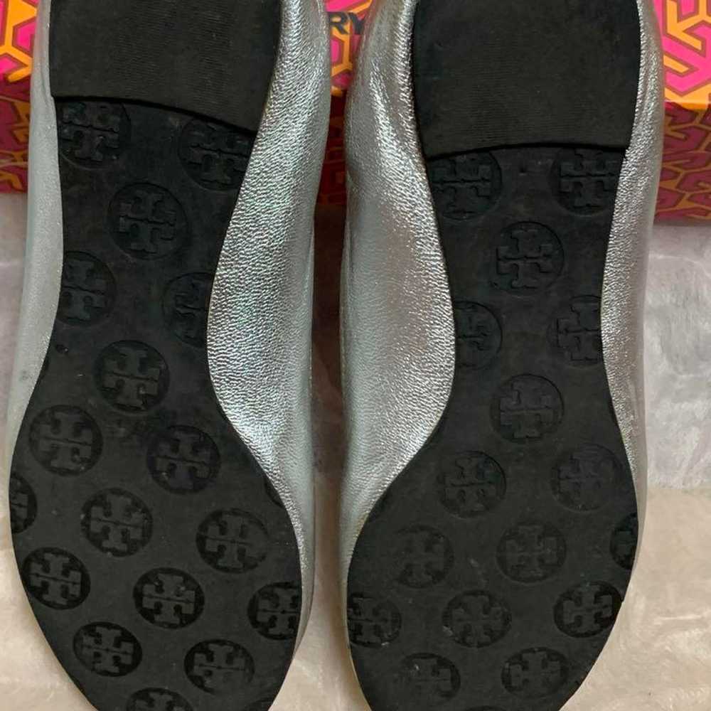 Tory Burch Silver Flat Shoes - image 5