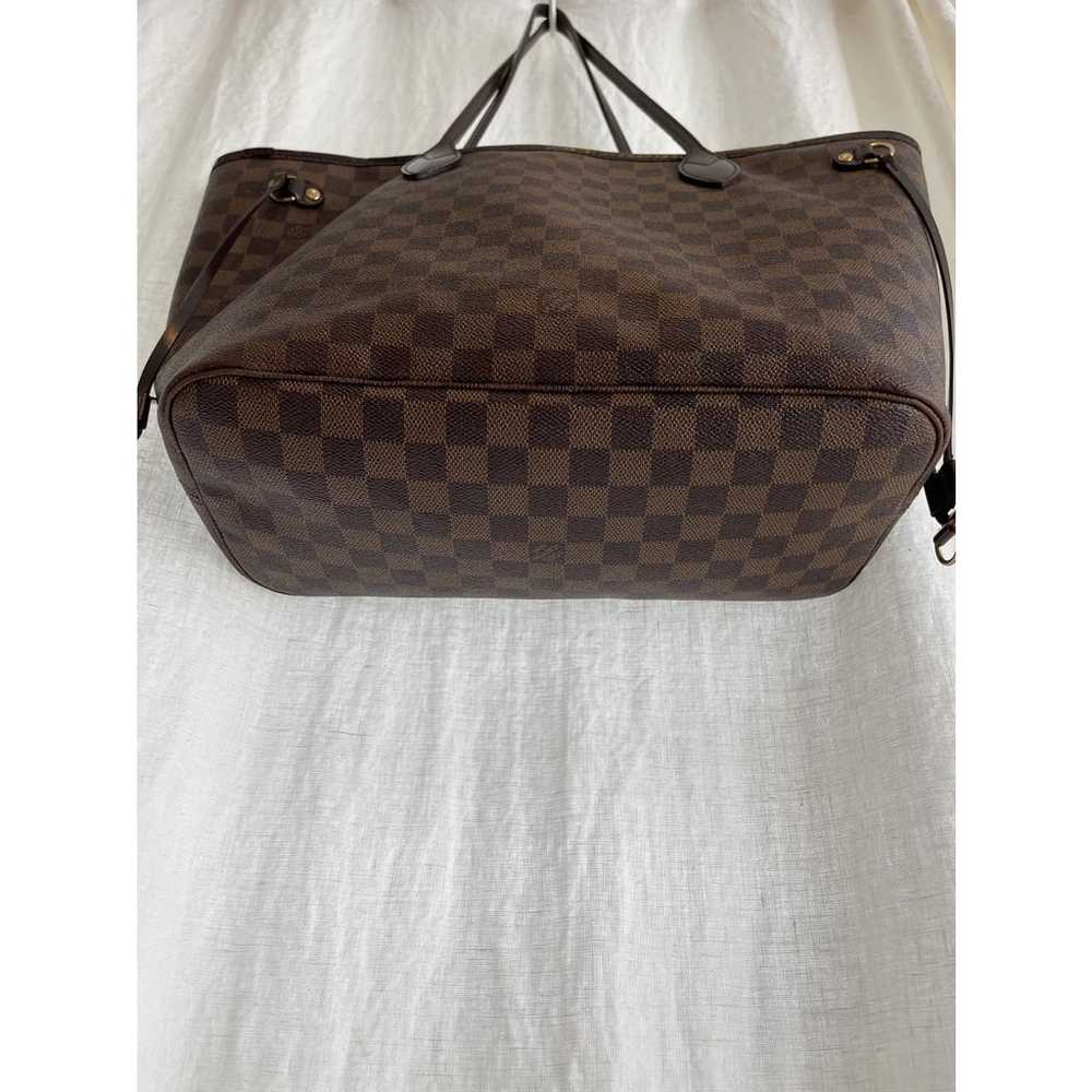 Louis Vuitton Neverfull leather tote - image 5