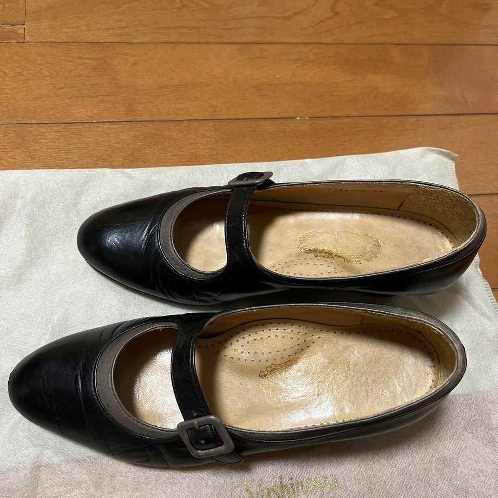 Yoshinoya black leather pumps with straps - image 2