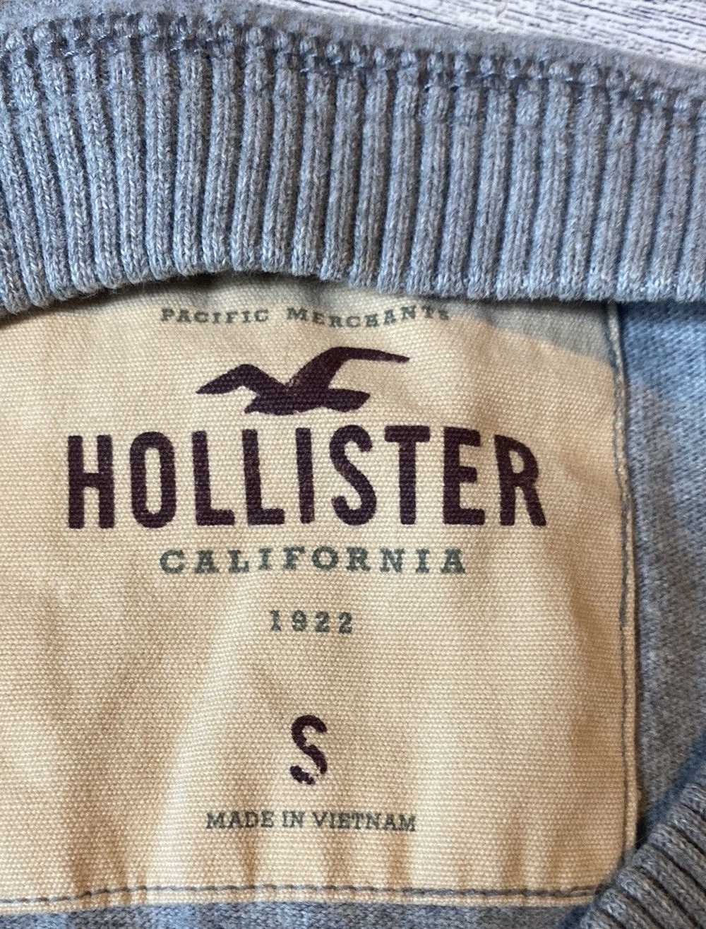 Hollister Y2K, HCO, Unisex, Lightweight, V-Neck P… - image 11