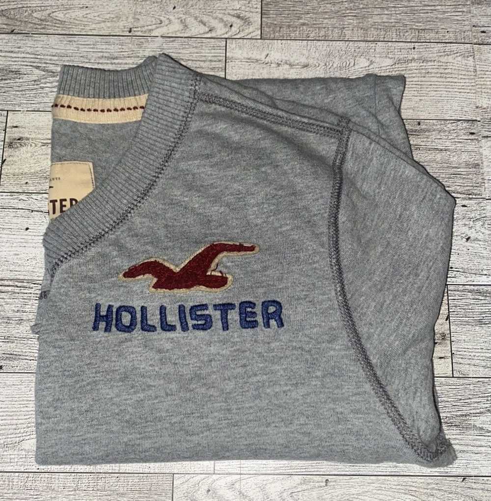 Hollister Y2K, HCO, Unisex, Lightweight, V-Neck P… - image 3