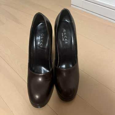 Excellent condition! GUCCI Black Pumps Heels Enam… - image 1