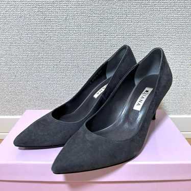 【DIANA】Gray Suede Pumps