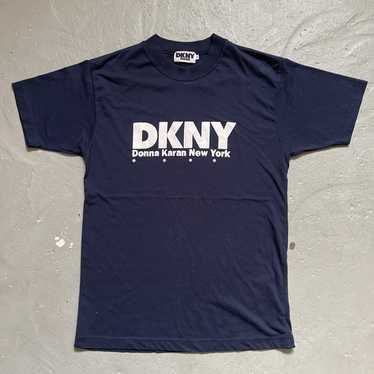 Vintage dkny logo t-shirt - Gem