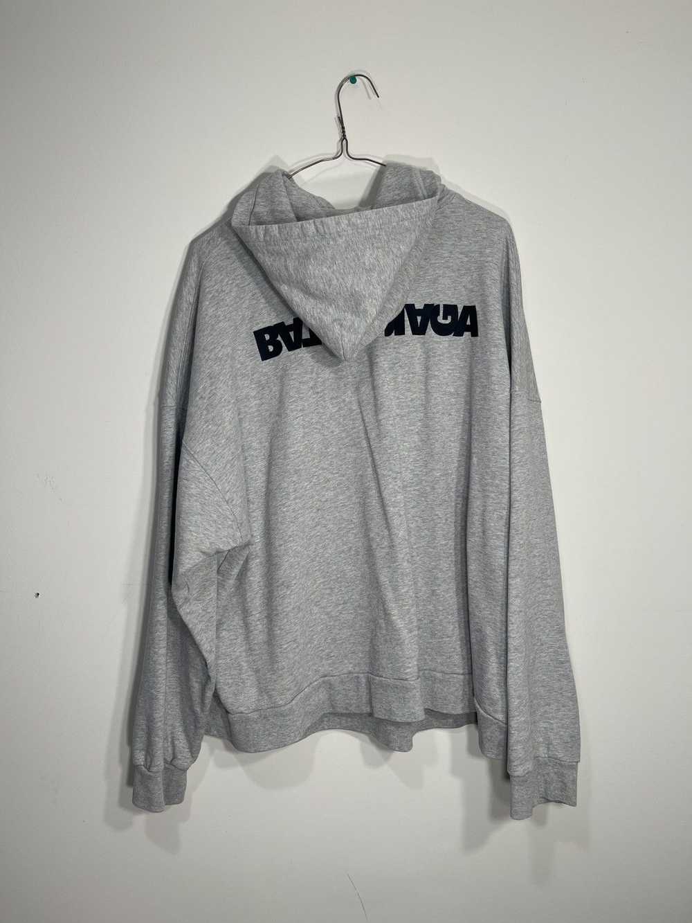 Balenciaga Balenciaga Grey flip over logo pullove… - image 2