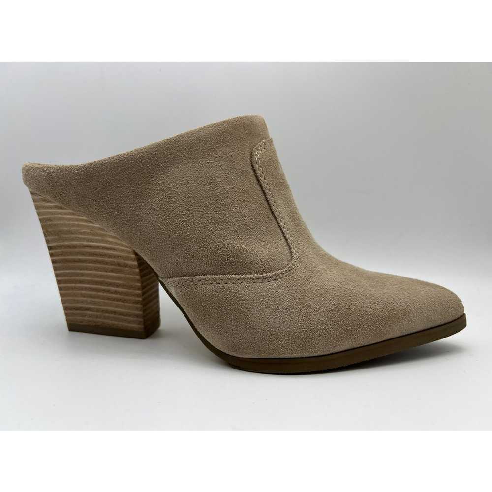 Donald J. Pliner Valda Taupe Block Heel Mules Wom… - image 8