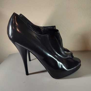 Fendi Solid Black Patent Leather Bootie Peep Toe … - image 1