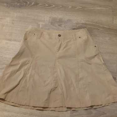 Kuhl Kuhl tan hiking skirt size 8