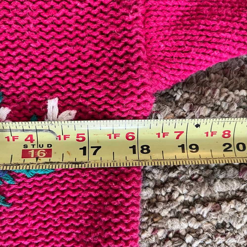 Women’s Vintage Yarn Works Sweater Size Medium - image 4