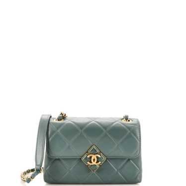 CHANEL CC Diamond Lock Flap Bag Quilted Lambskin M