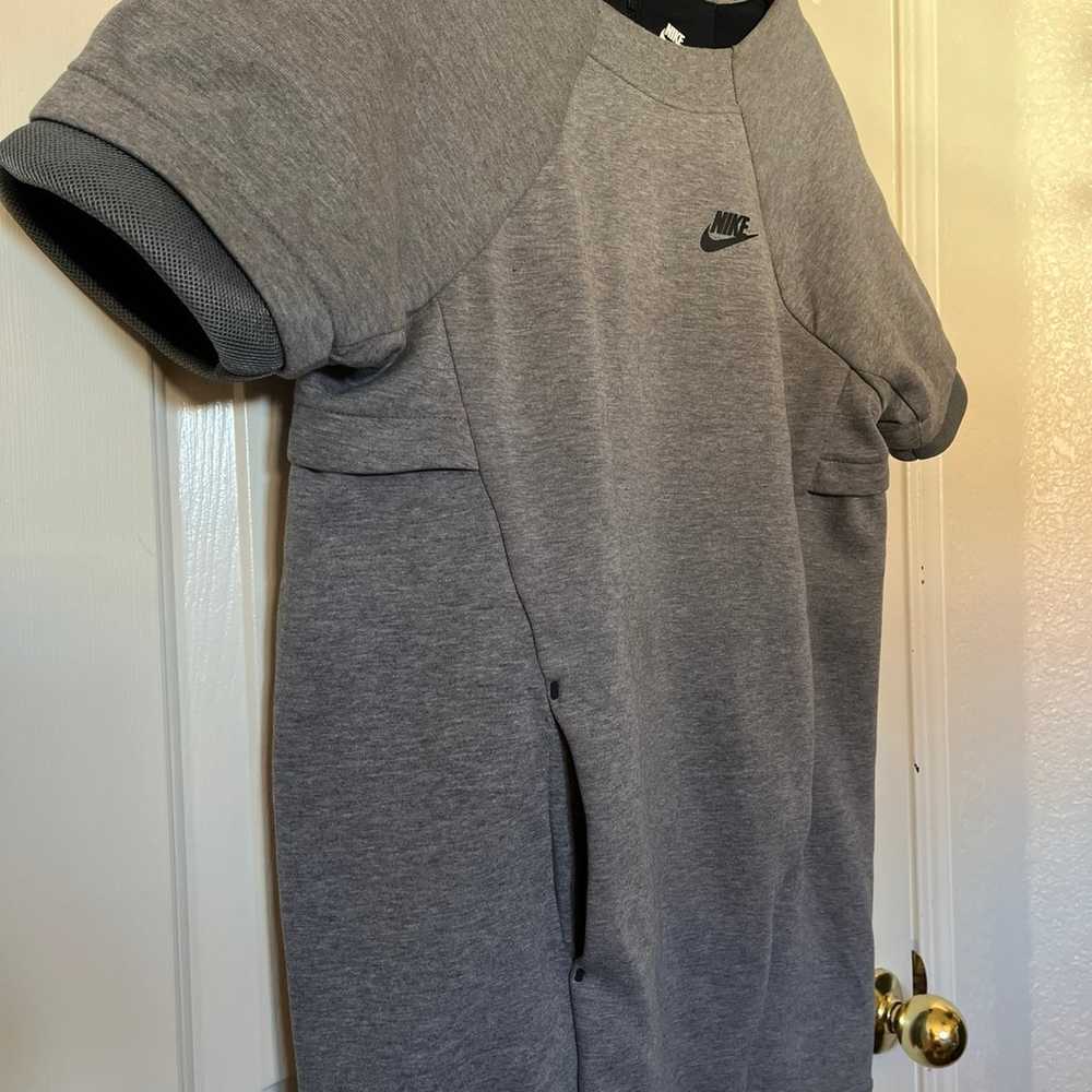 women’s nike dress size s - image 3