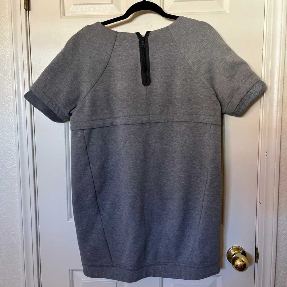 women’s nike dress size s - image 4