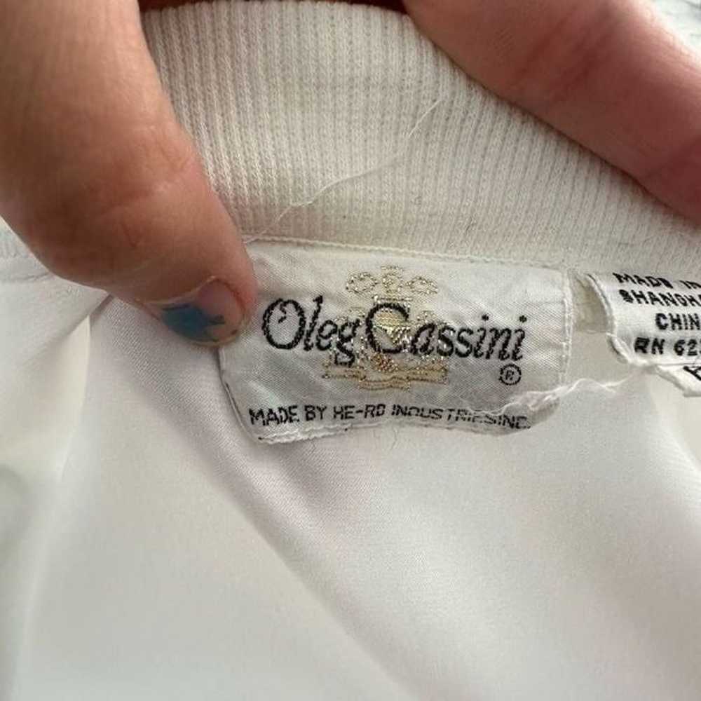 OLEG CASSINI Vintage White Satin V neck Ribbed Tr… - image 6