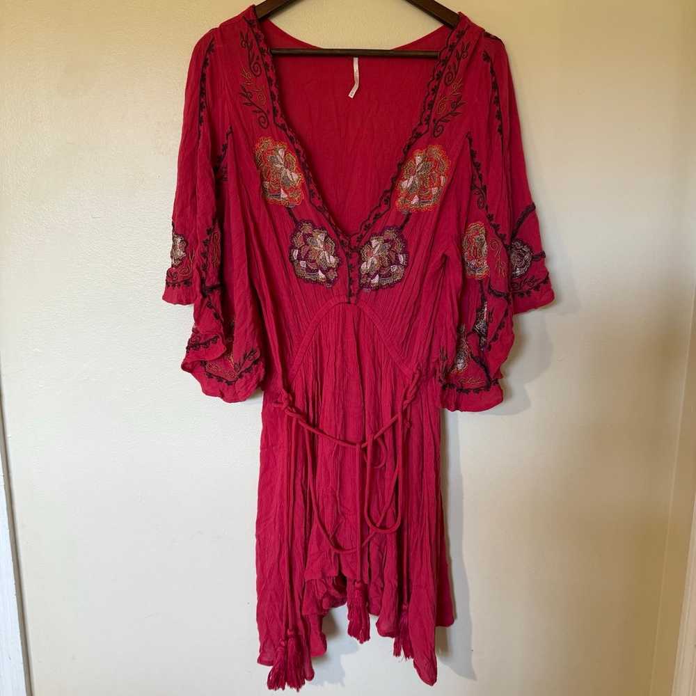 Free People ✨ Cora Coral Red Embroidered Dress Si… - image 2