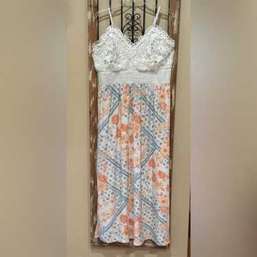 No Boundaries lace maxi dress