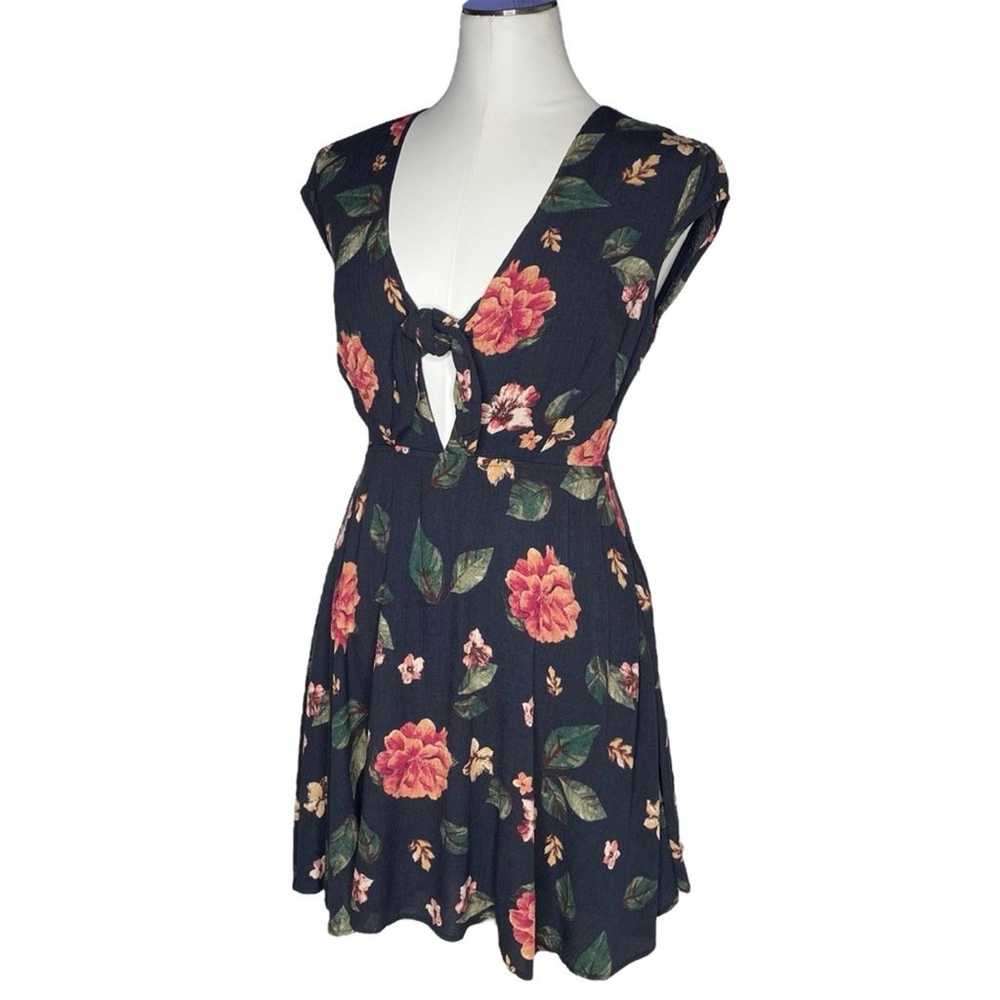 Lulus Gables Floral Print Tie-Front Skater Dress - image 5