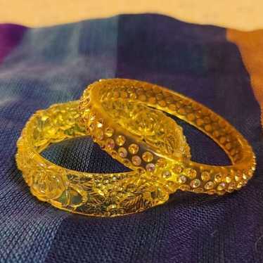 Carved Floral & Crystal Lucite Bangle Bracelets ¤ - image 1