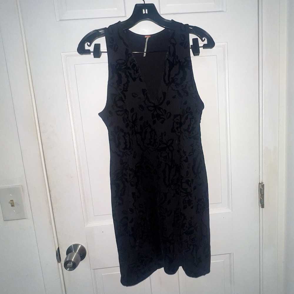 Free People Black Rose Velvet Mini Dress Size Sma… - image 2