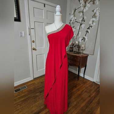 Elegant Red One-Shoulder Maxi Dress with Rhineston