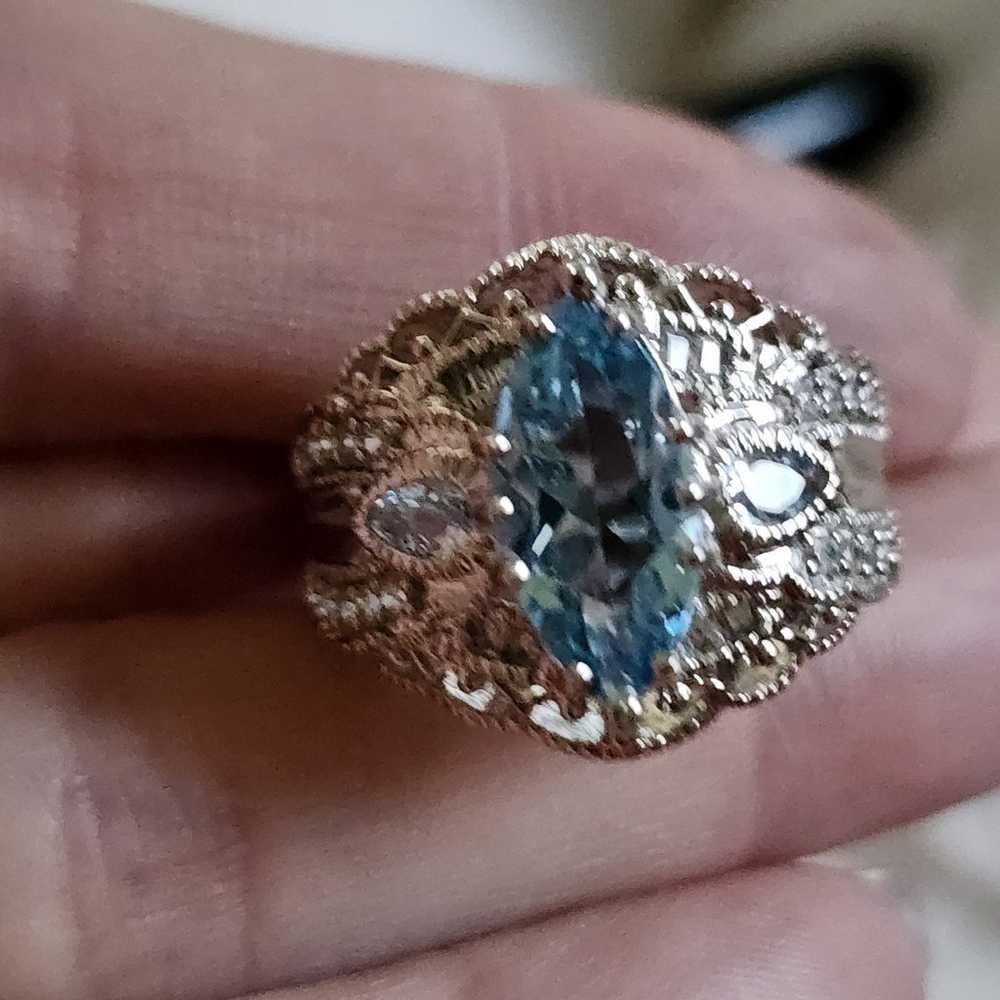 Stunning sterling silver blue topaz ring - image 3