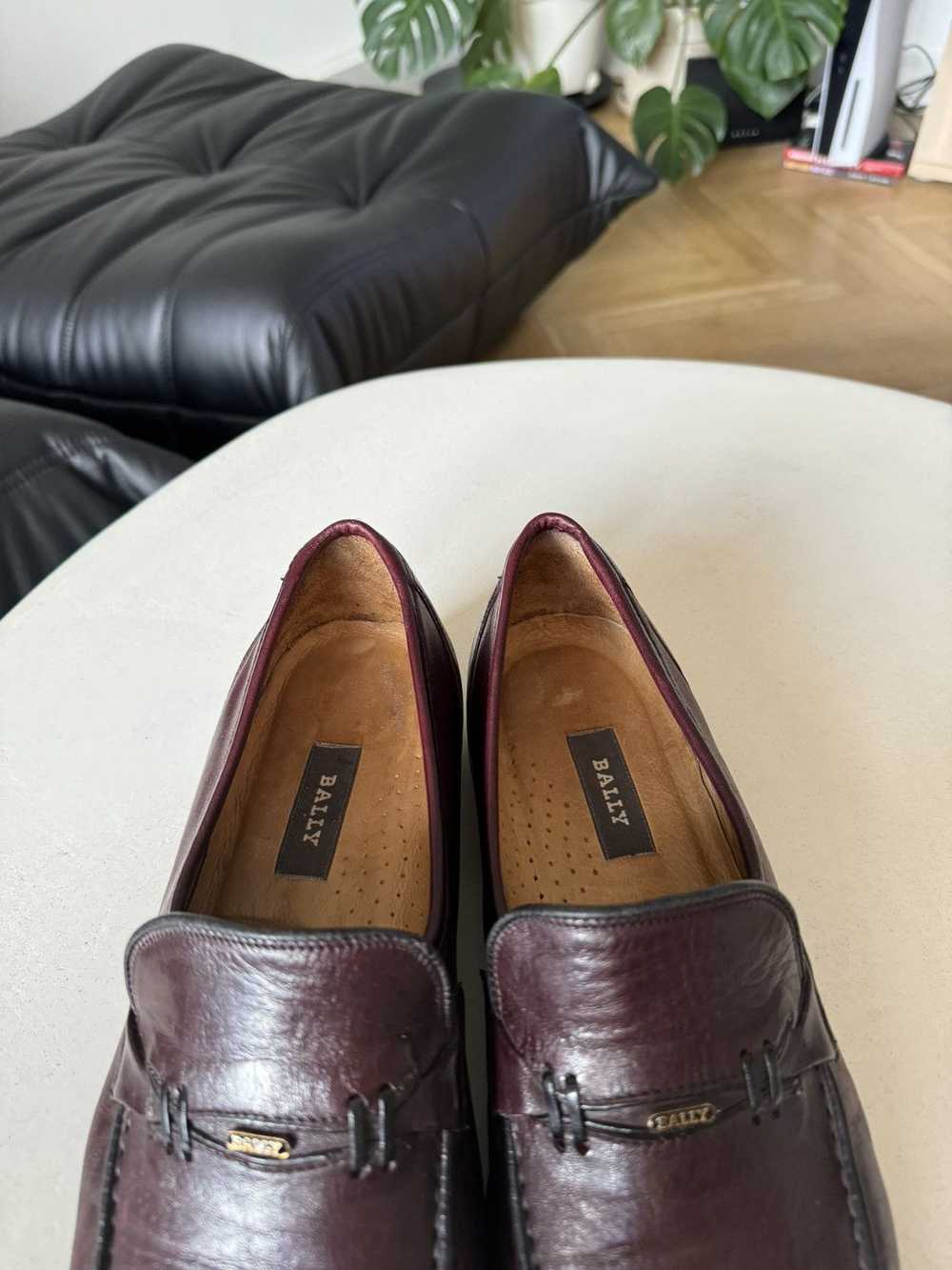 BALLY Maroon Classic Penny Loafers Leather High Q… - image 5