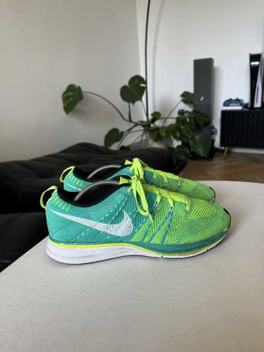 Nike Flyknit Trainer Volt Kanye West YeKnit Og 201