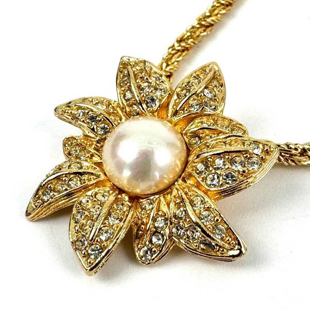 【Excellent Condition】Dior Necklace Pearl Gold Flo… - image 1