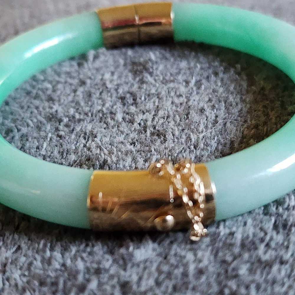 14k gold and jade bangle bracelet. - image 3