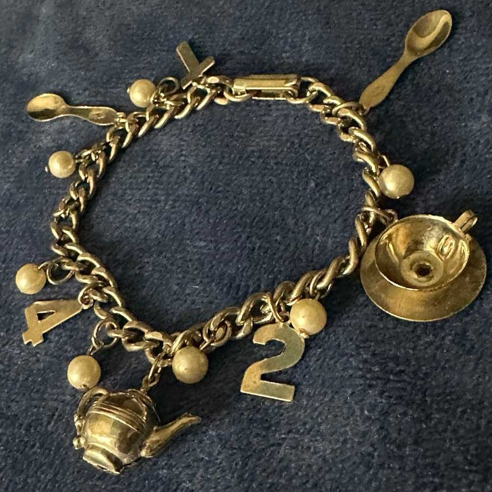 1950’s Vintage “T 4 2”Charm Bracelet Tea time Cha… - image 4