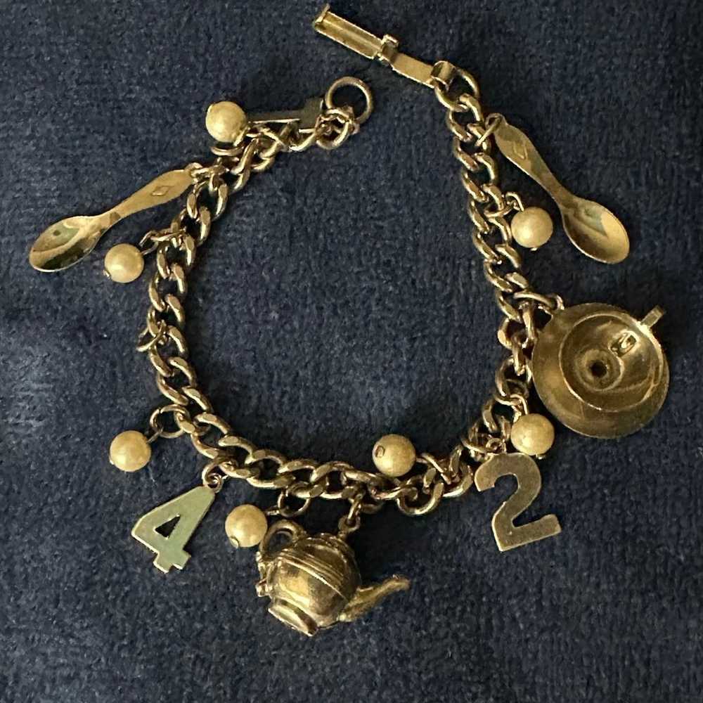 1950’s Vintage “T 4 2”Charm Bracelet Tea time Cha… - image 5