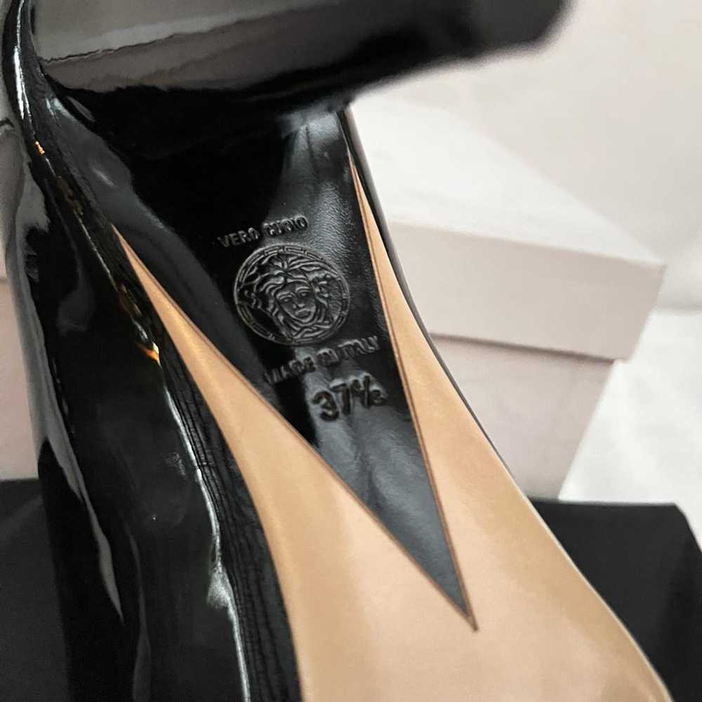 Versace Patent leather heels - image 4