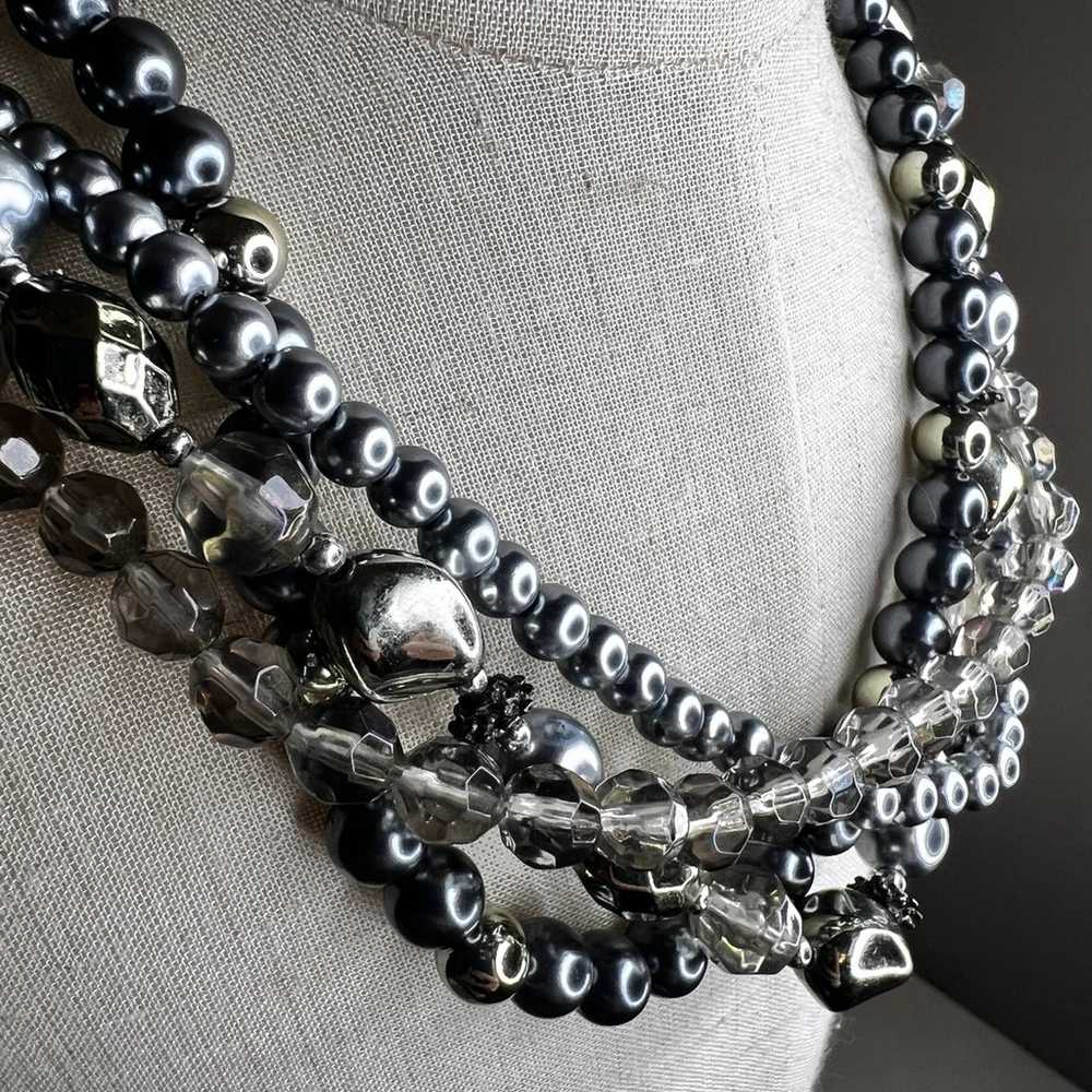 Vintage multilayered beaded and faux pearl dark m… - image 5