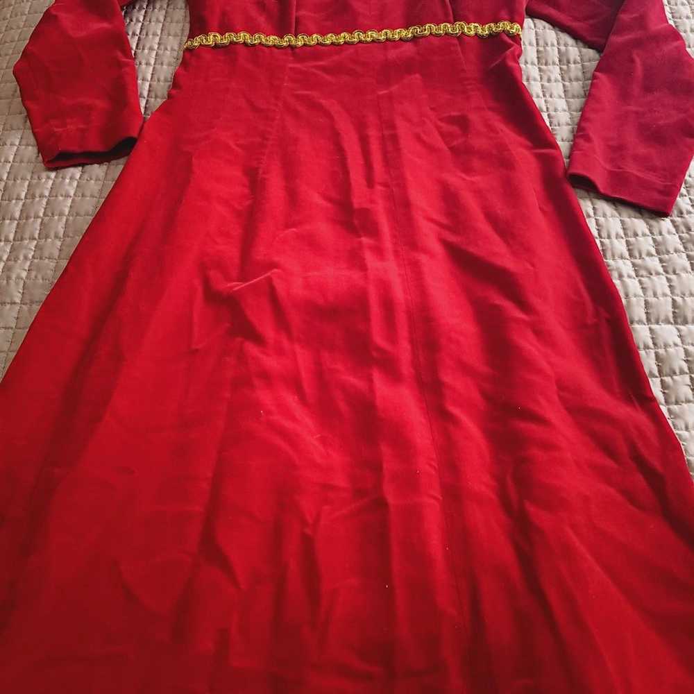 Vintage Red Velvet Dress Gold Trim Regent Hollywo… - image 2